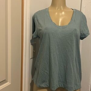 LOFT  VINTAGE SOFT  WOMEN TOP SIZE M